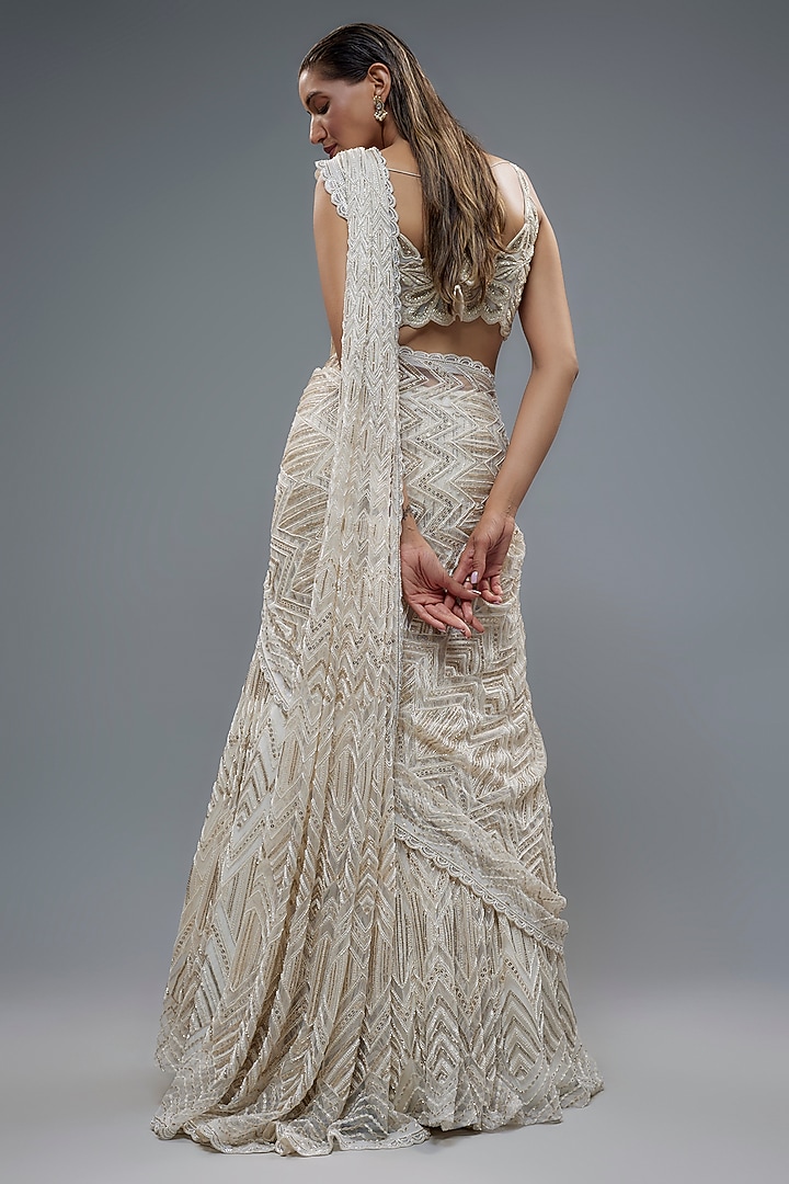 White Crepe Double Georgette Thread Embroidered Bridal Saree Set by Ritika Mirchandani at Pernia's Pop Up Shop