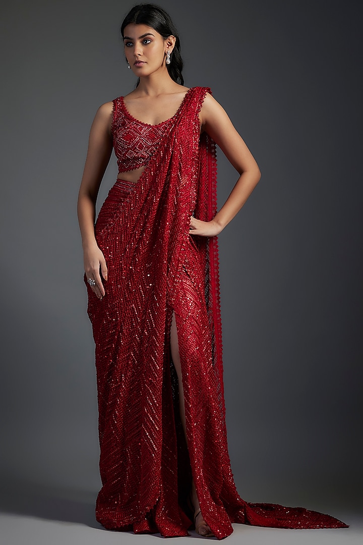 Red Crepe & Double Georgette Thread Embroidered Saree Set by Ritika Mirchandani at Pernia's Pop Up Shop