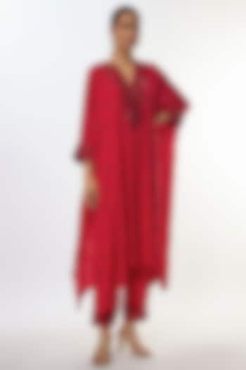 Red Crepe & Double Thread Embroidered Kaftan Set by Ritika Mirchandani at Pernia's Pop Up Shop