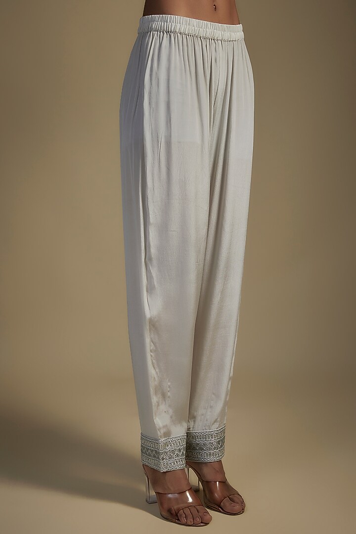 Silver Grey Crepe & Net Crystal Bugle Embroidered Kaftan Set by Ritika Mirchandani at Pernia's Pop Up Shop