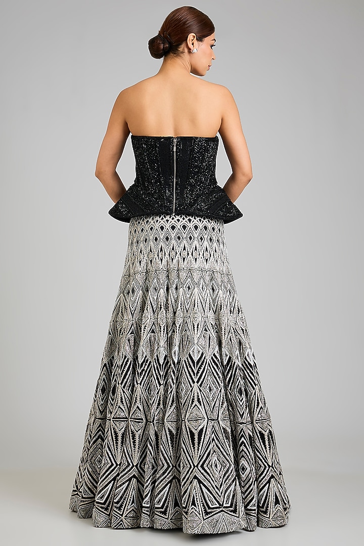 Silver & Black Crepe Bridal Lehenga Set by Ritika Mirchandani at Pernia's Pop Up Shop