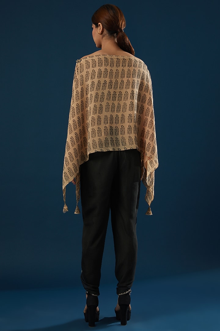 Black Chanderi Pant Set by Ritu Pande at Pernia's Pop Up Shop