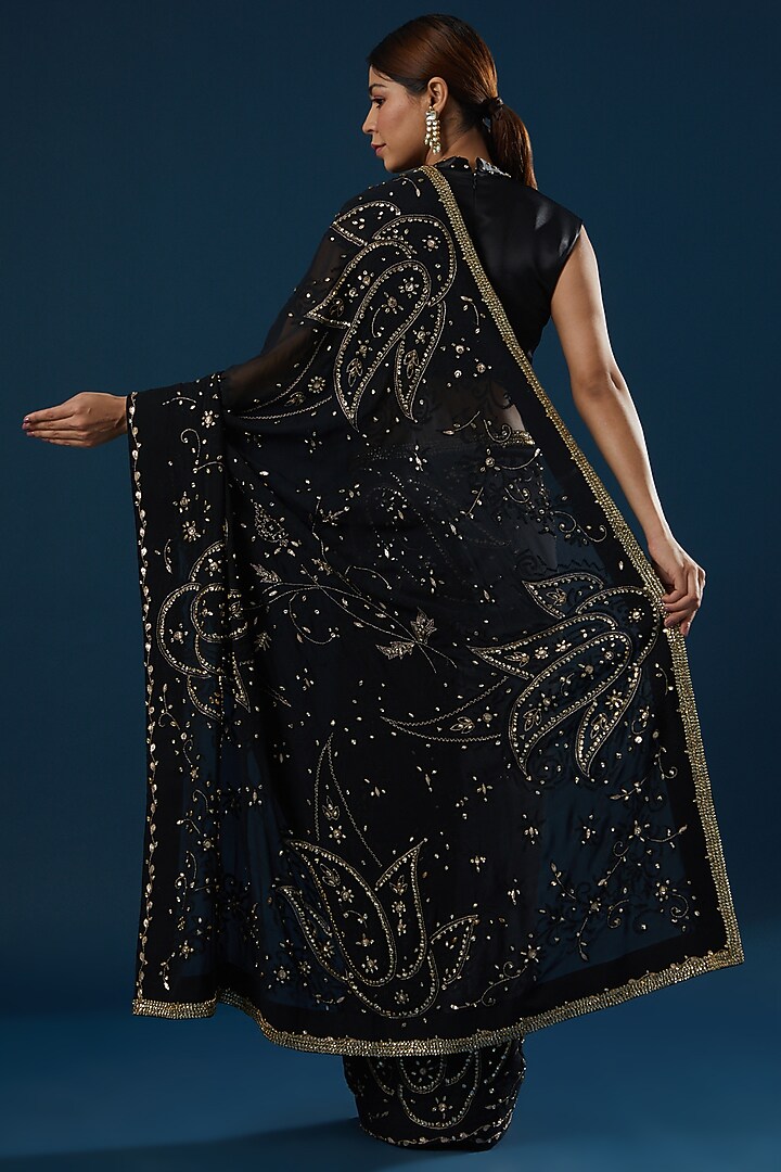 Jet Black Embroidered Party Wear Saree Set by Ritu Pande at Pernia's Pop Up Shop