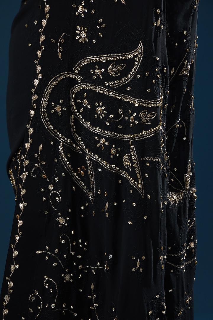 Jet Black Embroidered Party Wear Saree Set by Ritu Pande at Pernia's Pop Up Shop