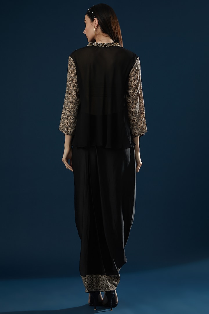 Black Printed Dhoti Pant Set by Ritu Pande at Pernia's Pop Up Shop