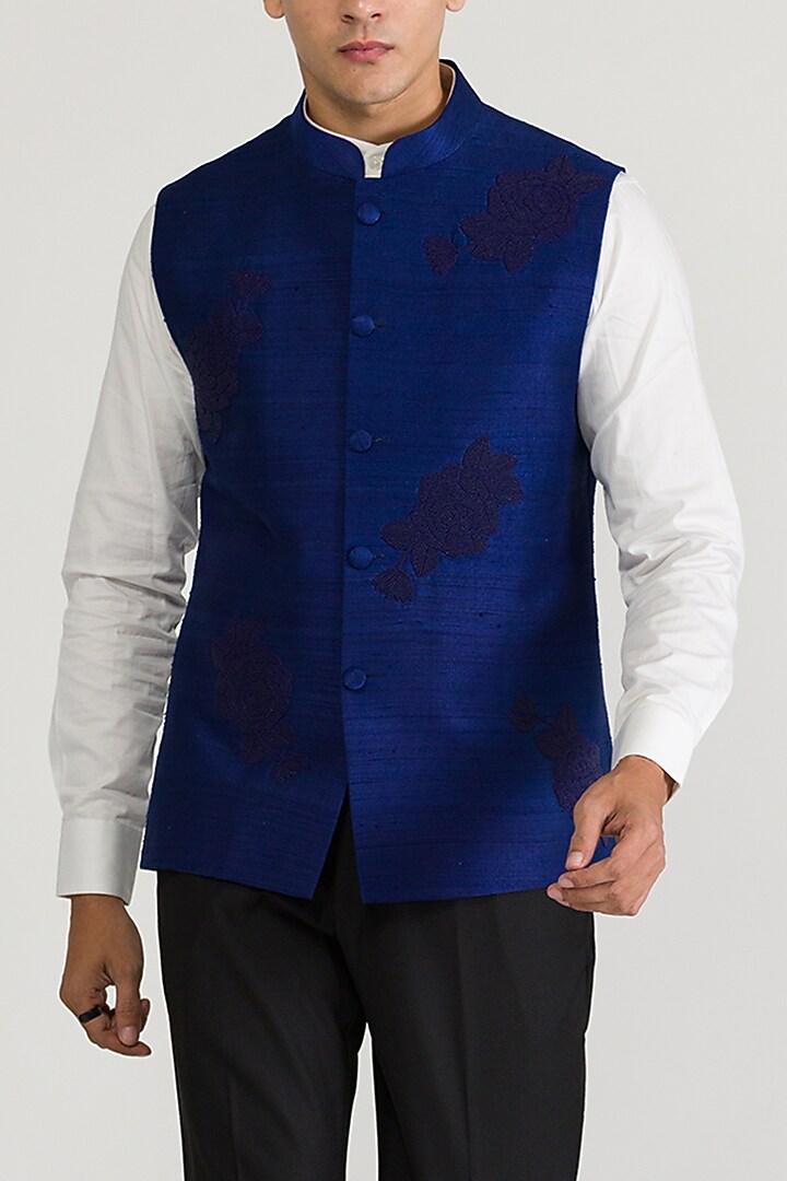 Navy Blue Raw Silk & Silk Hand Embroidered Bundi Jacket by Ritika Patel at Pernia's Pop Up Shop