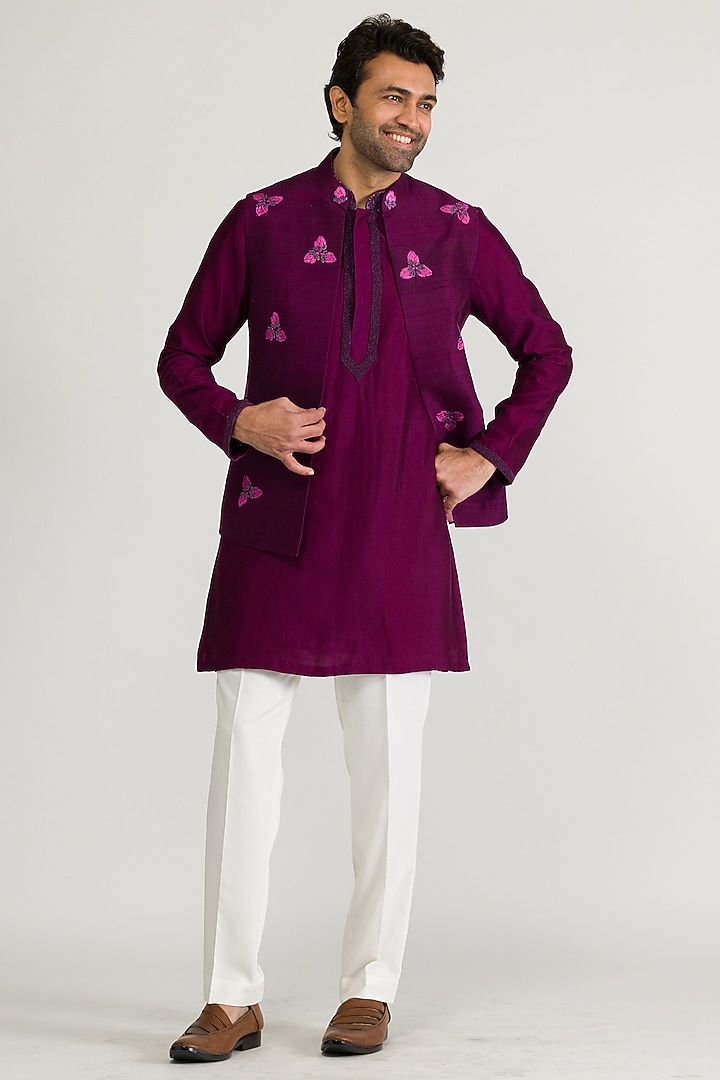 Purple Raw Silk & Silk Hand Embroidered Bundi Jacket Set by Ritika Patel at Pernia's Pop Up Shop