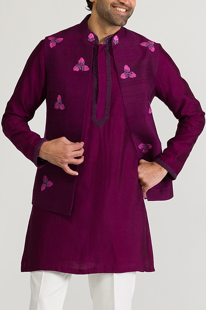 Purple Raw Silk & Silk Hand Embroidered Bundi Jacket Set by Ritika Patel at Pernia's Pop Up Shop