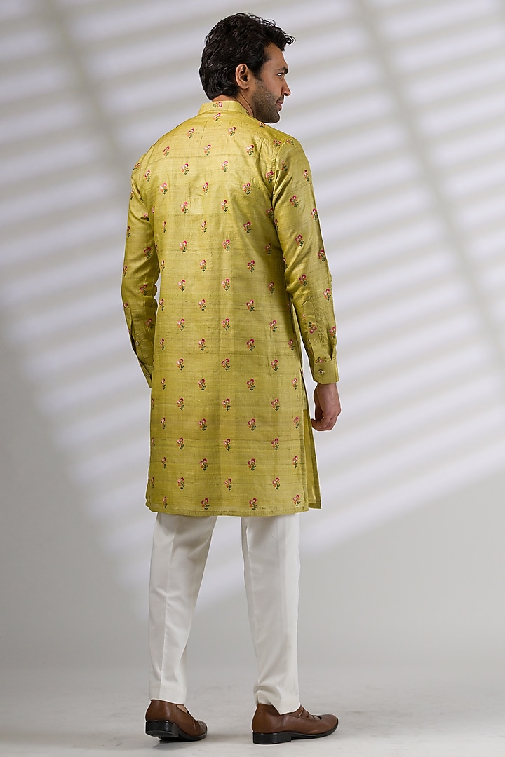 Green Silk Embroidered Kurta Set by Ritika Patel at Pernia's Pop Up Shop