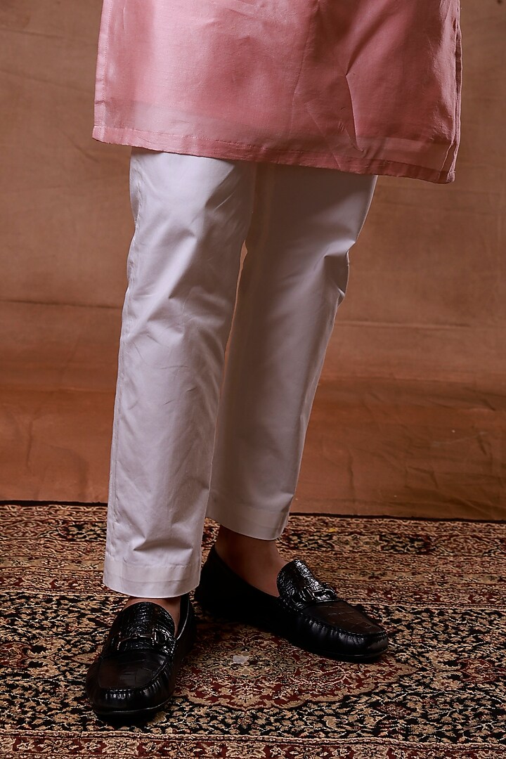 Green Raw Silk Hand Embroidered Bundi Set by Ritika Patel at Pernia's Pop Up Shop