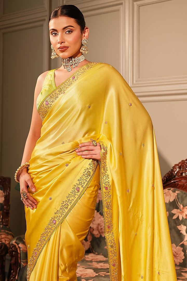 Lemon Yellow Satin Zardosi Embroidered Reception Saree Set by Ritu Surana at Pernia's Pop Up Shop