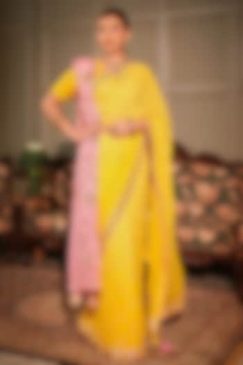 Chrome Yellow Georgette Resham & Gota Patti Embroidered Reception Saree Set by Ritu Surana at Pernia's Pop Up Shop