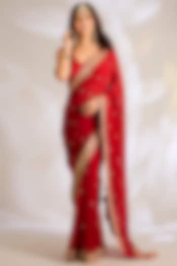 Red Georgette Dori Embroidered Reception Saree Set by Ritu Surana at Pernia's Pop Up Shop