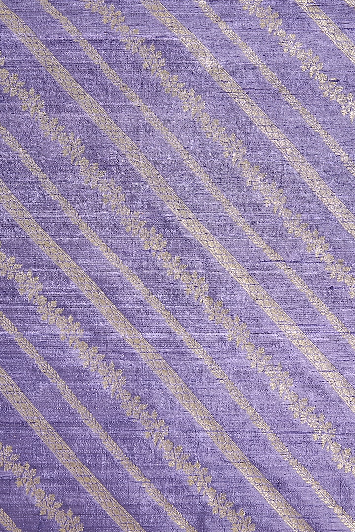 Lavender Tissue Resham Embroidered Bridal Saree Set by Ritu Surana at Pernia's Pop Up Shop