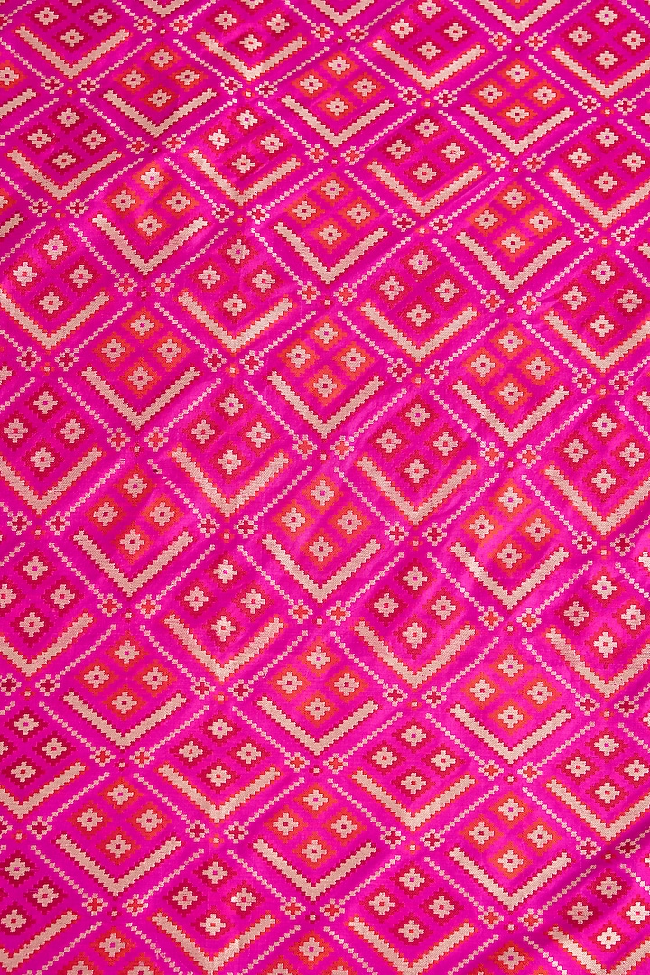 Fuchsia Pink Silk Organza Dori Embroidered Reception Saree Set by Ritu Surana at Pernia's Pop Up Shop