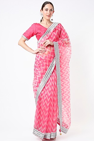 Pink Leheriya Saree Set by Ruar