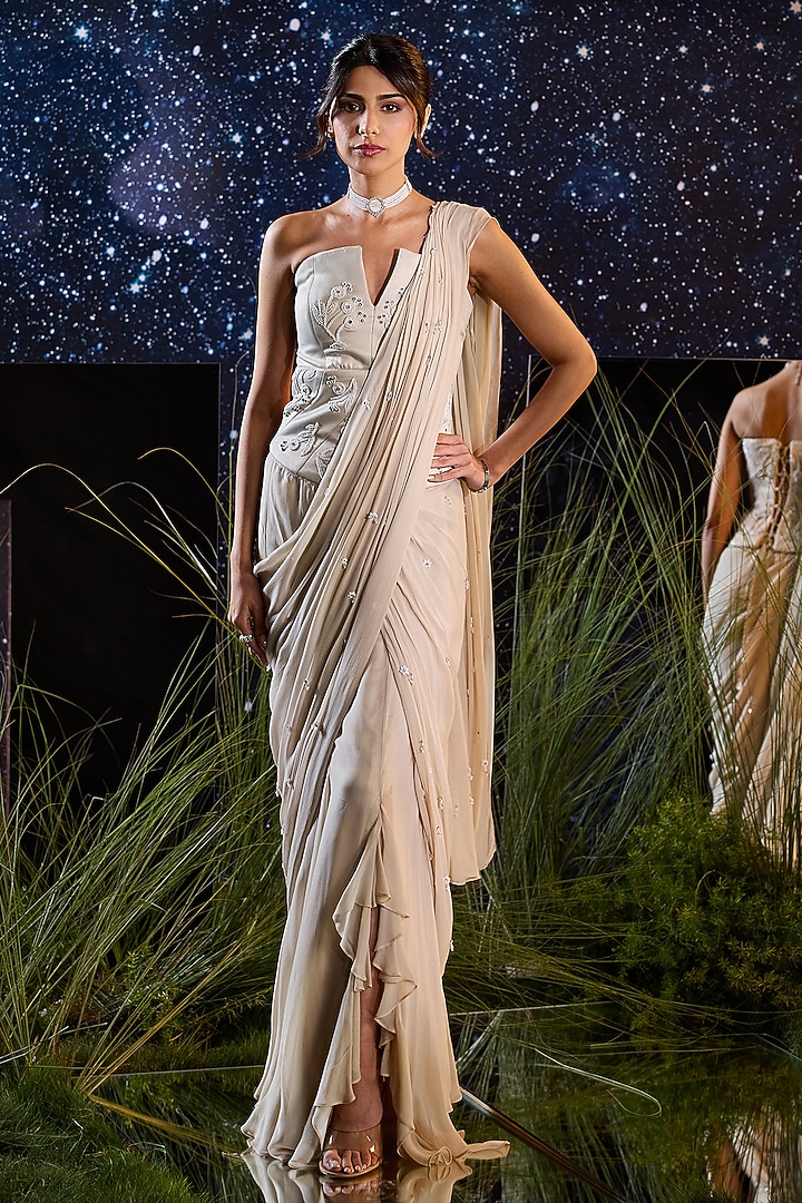 Off-White Georgette Lycra Satin Draped Wedding Saree Set by Rouble Vohra D at Pernia's Pop Up Shop