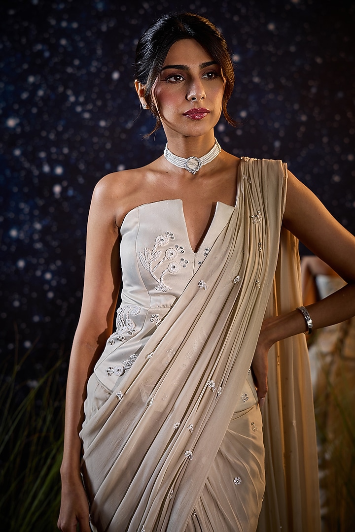 Off-White Georgette Lycra Satin Draped Wedding Saree Set by Rouble Vohra D at Pernia's Pop Up Shop