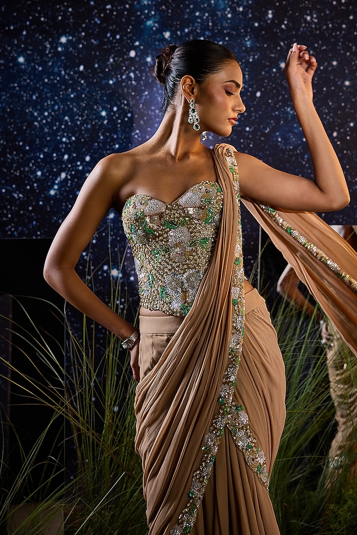 Beige Crinkle Chiffon & Lycra Draped Wedding Saree Set by Rouble Vohra D at Pernia's Pop Up Shop