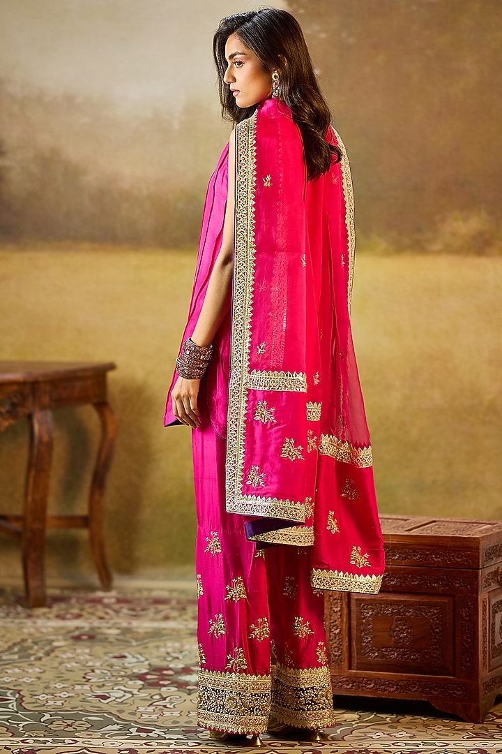 Hot pink Dupion Silk Gota Embroidered Kurta Set by Rouble Vohra D at Pernia's Pop Up Shop