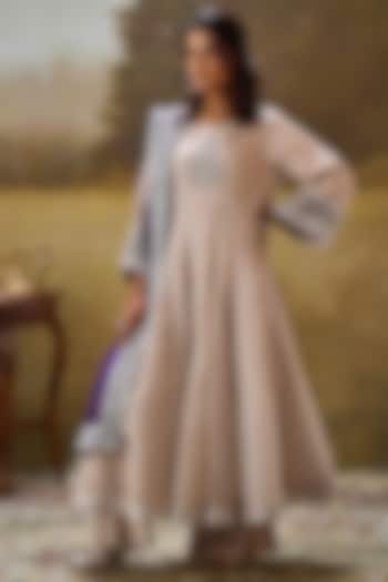 Silver Tissue Dabka Embroidered Wedding Anarkali Set by Rouble Vohra D at Pernia's Pop Up Shop