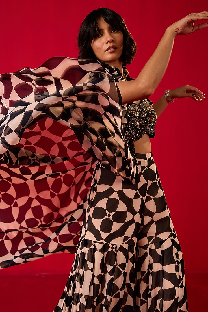 Black & White Georgette Printed Gharara Set by Rouble Vohra D at Pernia's Pop Up Shop