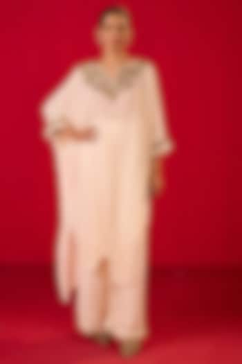 White Crepe Marori Embroidered Kurta Set by Rouble Vohra D at Pernia's Pop Up Shop