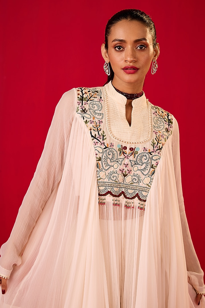 Off-White Chiffon & Crepe Dhoti Set by Rouble Vohra D at Pernia's Pop Up Shop