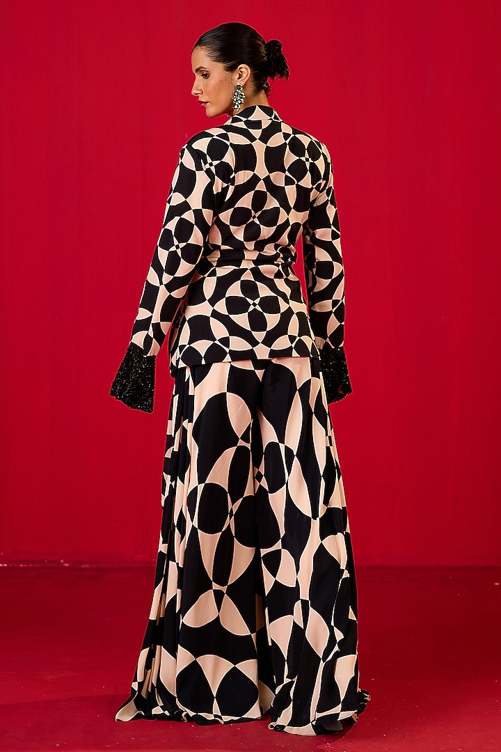 Black & White Crepe Printed Gharara Set by Rouble Vohra D at Pernia's Pop Up Shop