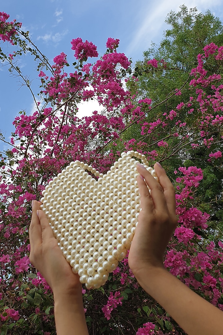 White Faux Pearl Heart-Shaped Bag by Rubilon at Pernia's Pop Up Shop