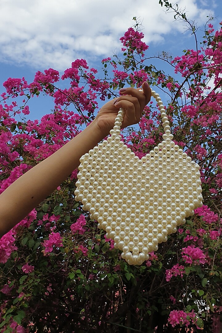 White Faux Pearl Heart-Shaped Bag by Rubilon at Pernia's Pop Up Shop