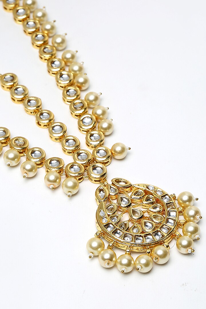 Gold Finish Kundan Polki & Pearl Mathapatti by Ruby Raang at Pernia's Pop Up Shop