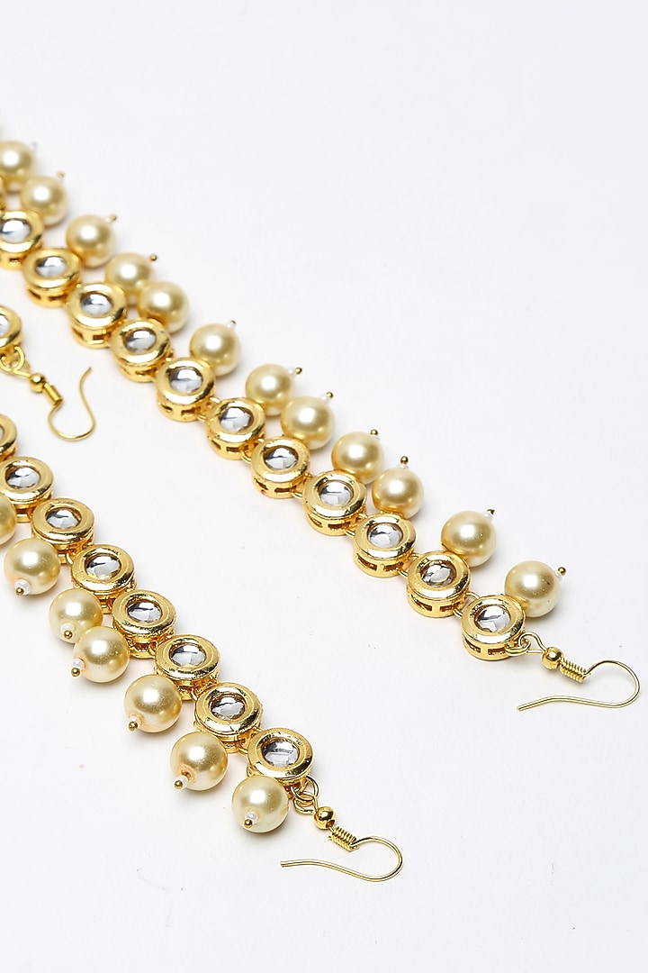 Gold Finish Kundan Polki & Pearl Mathapatti by Ruby Raang at Pernia's Pop Up Shop