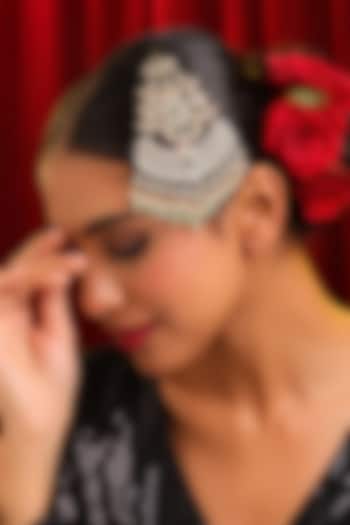 Gold Finish Kundan Polki & Green Stone Pasa by Ruby Raang at Pernia's Pop Up Shop