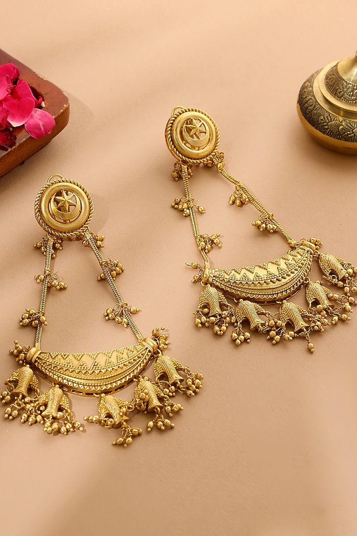 Gold Finish Kundan Polki Chandelier Earrings by Ruby Raang at Pernia's Pop Up Shop