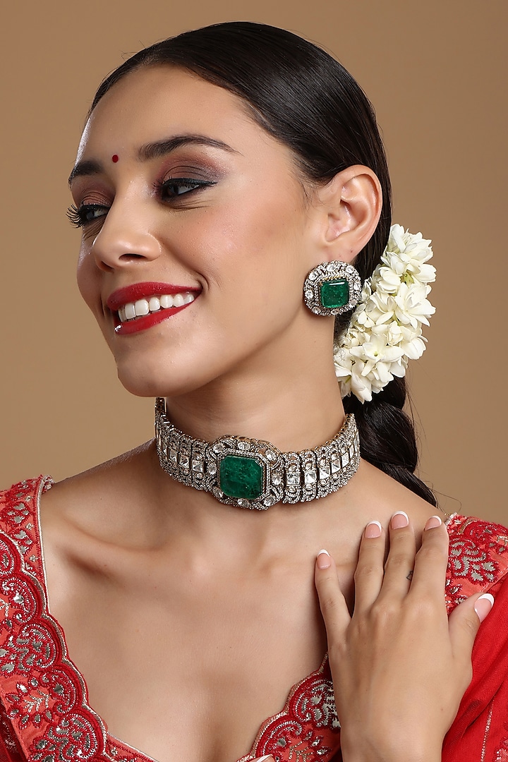 Gold Finish Emerald Stone & Moissanite Choker Necklace Set by Ruby Raang at Pernia's Pop Up Shop