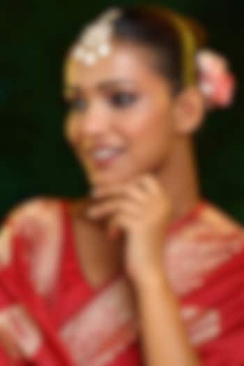 Gold Finish Kundan Polki Maangtikka by Ruby Raang at Pernia's Pop Up Shop