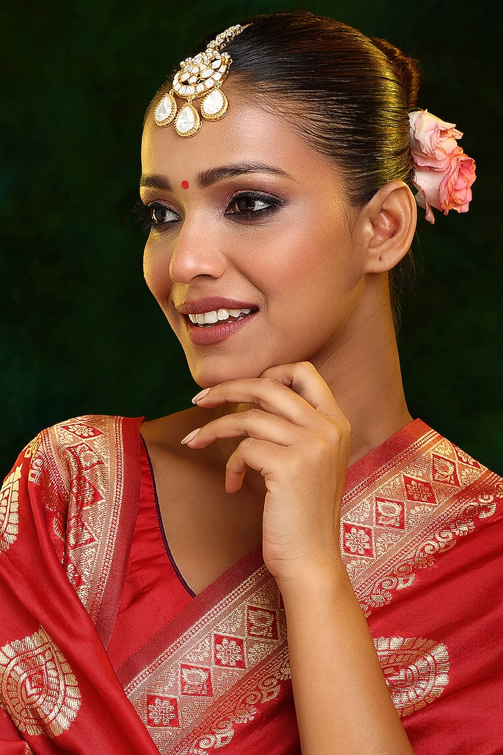 Gold Finish Kundan Polki Maangtikka by Ruby Raang at Pernia's Pop Up Shop