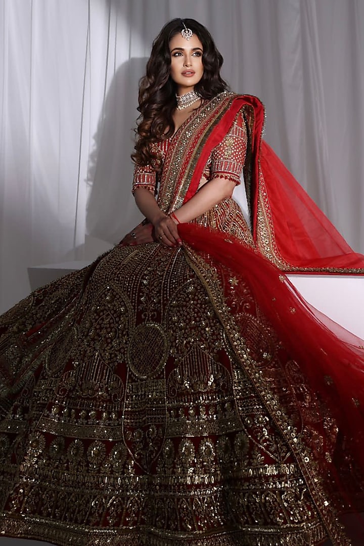 Red Net & Silk Zardosi & Sequins Embroidered Bridal Lehenga Set by Ruchika Hurria at Pernia's Pop Up Shop