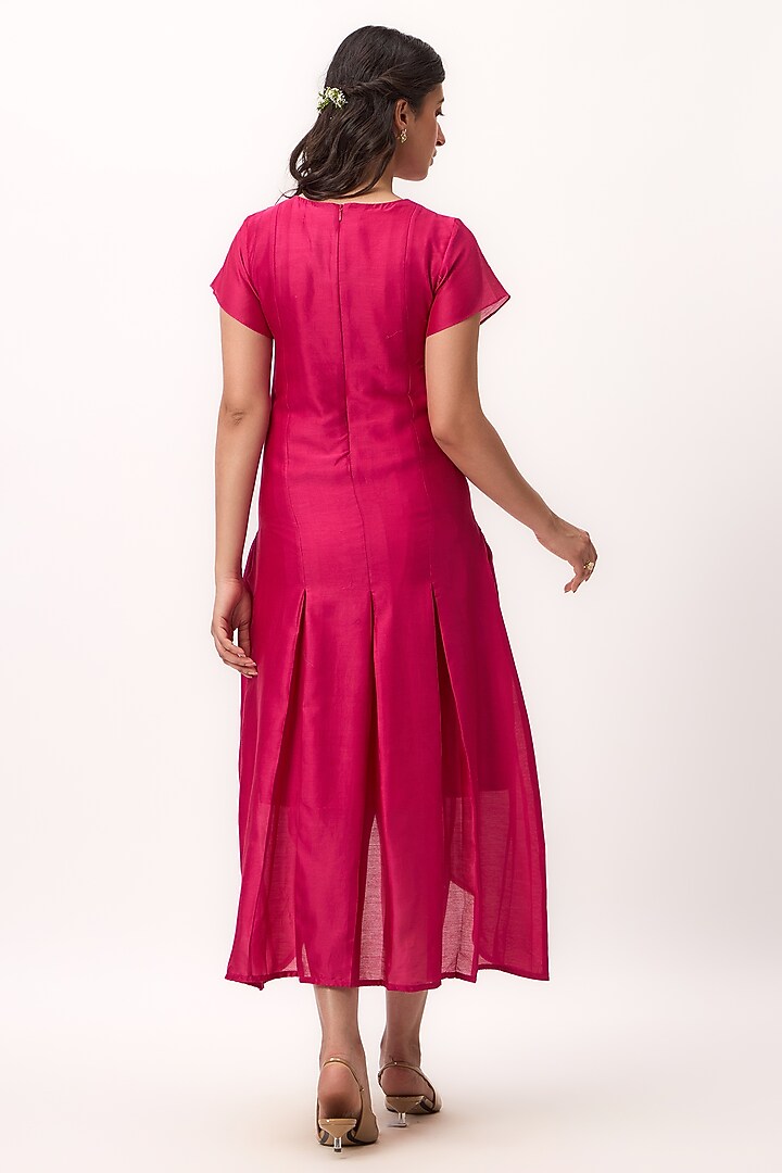 Hot Pink Chanderi Thread Embroidered Summer Dress by Ruchi Marodia at Pernia's Pop Up Shop