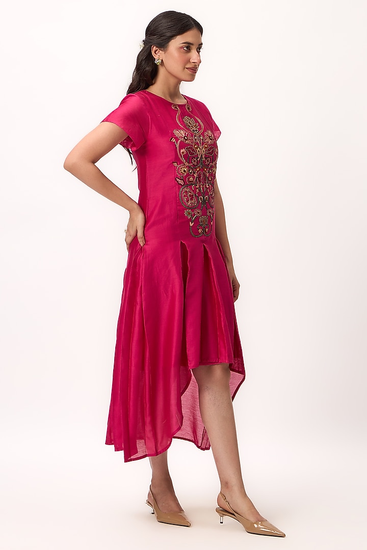 Hot Pink Chanderi Thread Embroidered Summer Dress by Ruchi Marodia at Pernia's Pop Up Shop
