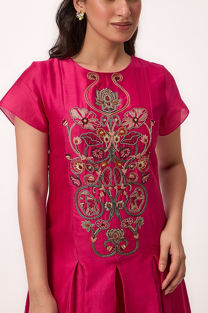 Hot Pink Chanderi Thread Embroidered Summer Dress by Ruchi Marodia at Pernia's Pop Up Shop