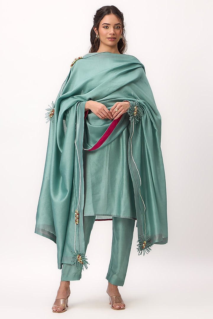 Warm Teal Muslin Silk Thread Embroidered Kurta Set by Ruchi Marodia at Pernia's Pop Up Shop