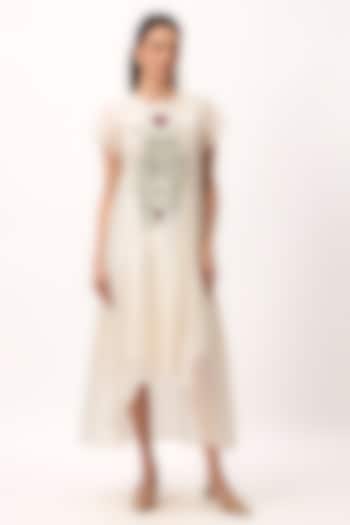 Off-White Chanderi Resham Embroidered Summer Dress by Ruchi Marodia at Pernia's Pop Up Shop