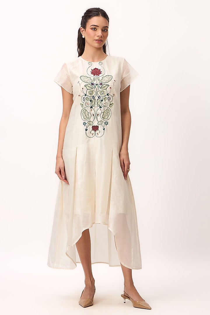 Off-White Chanderi Resham Embroidered Summer Dress by Ruchi Marodia at Pernia's Pop Up Shop