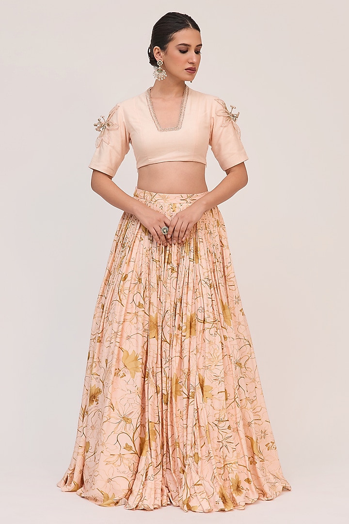 Peach Bamboo Cotton Digital Printed & Hand Embellished Wedding Lehenga Set by Ruchi Marodia at Pernia's Pop Up Shop