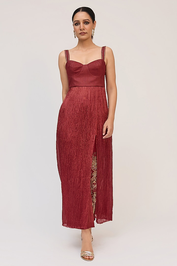 Mahogany Red Bamboo Cotton Embroidered Tunic Set by Ruchi Marodia at Pernia's Pop Up Shop