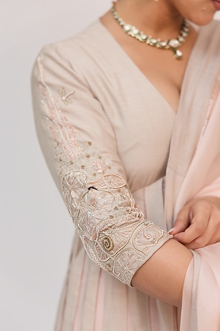 Grey Munga Silk Floral Embroidered Wedding Anarkali Set by Ruchi Marodia at Pernia's Pop Up Shop