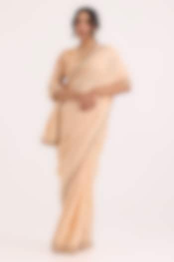 Peach Munga Silk Zardosi Hand Embroidered Wedding Saree Set by Ruchi Marodia at Pernia's Pop Up Shop