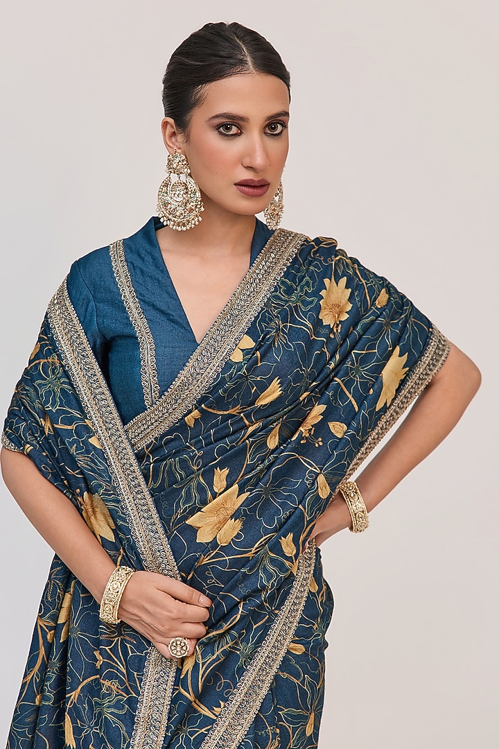 Royal Blue Munga Silk Digital Printed & Zardosi Hand Embroidered Wedding Saree Set by Ruchi Marodia at Pernia's Pop Up Shop